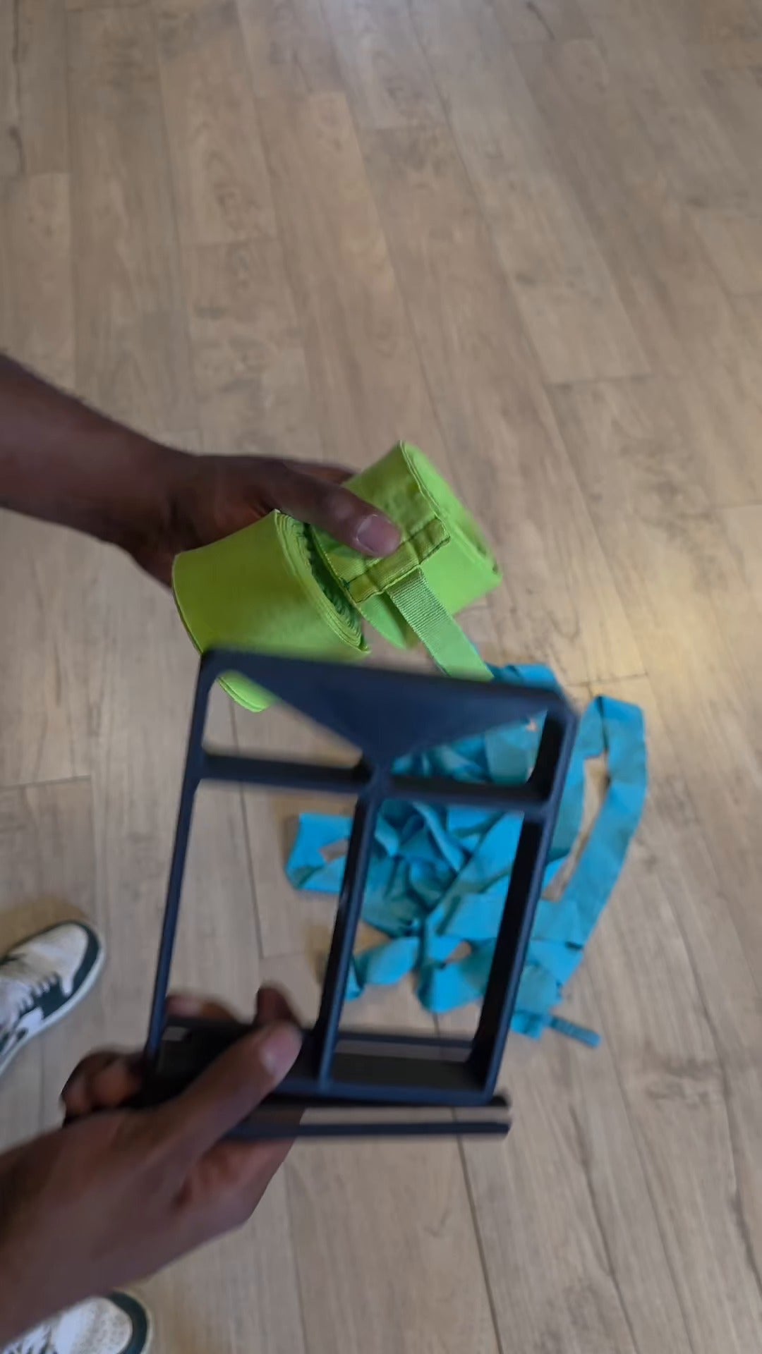 Agility Ladder with Tangle-Free Hand-Crank Winder