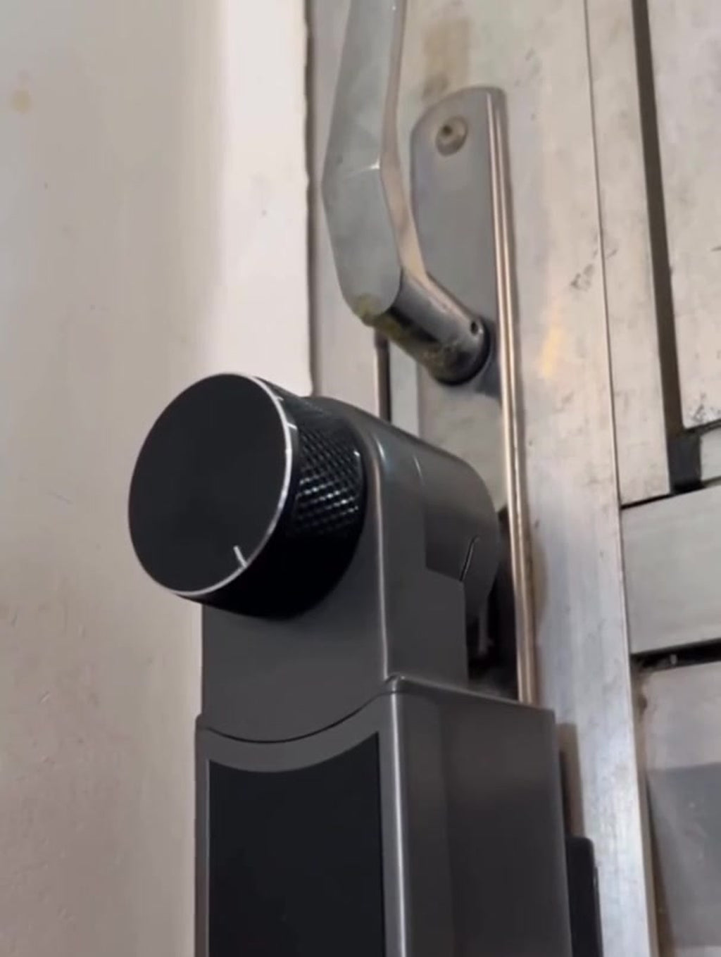 Smart Retrofit Door Lock