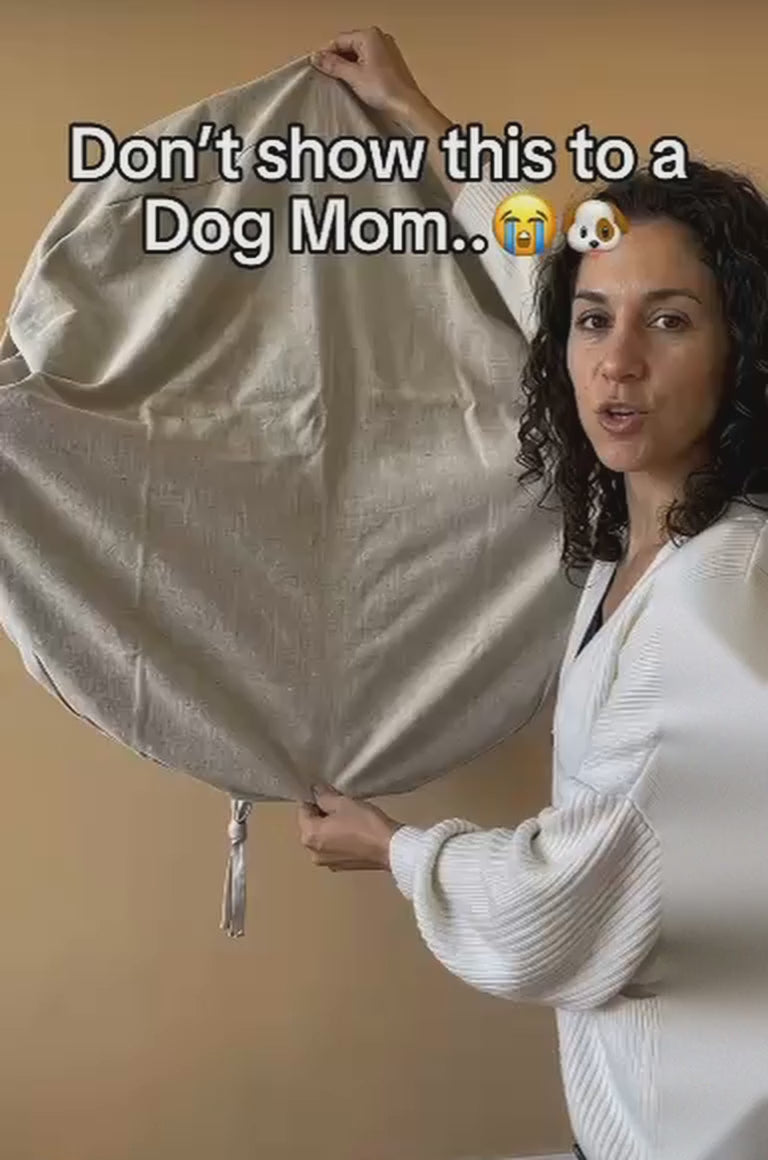 Wall-Mounted Woven Pet Bed